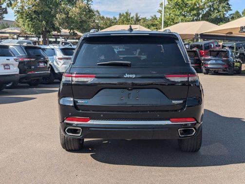 2022 Jeep Grand Cherokee 4xe Summit Reserve