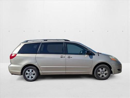 2006 Toyota Sienna LE
