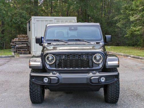 2025 Jeep Gladiator Willys