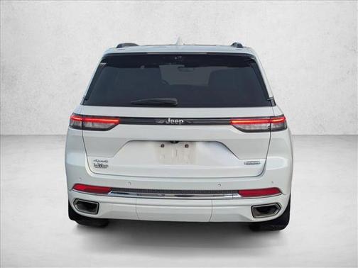 2022 Jeep Grand Cherokee Overland