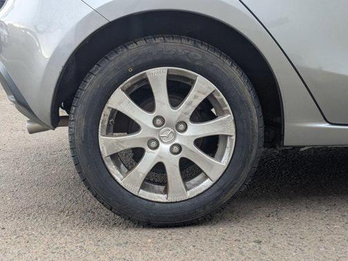 2012 Mazda Mazda2 Touring