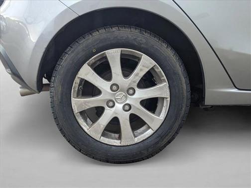 2012 Mazda Mazda2 Touring