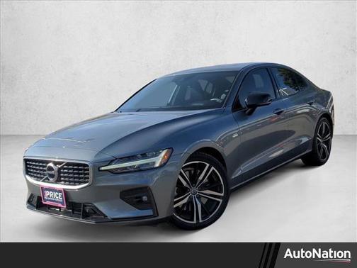 2020 Volvo S60 T6 R-Design