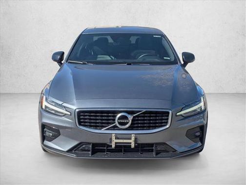 2020 Volvo S60 T6 R-Design