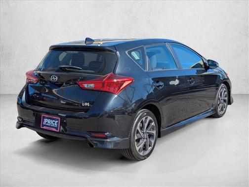 2016 Scion iM 5dr HB Man