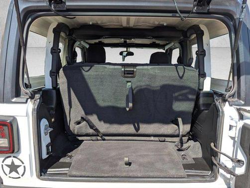 Bright White Clearcoat 2022 Jeep Wrangler Sport