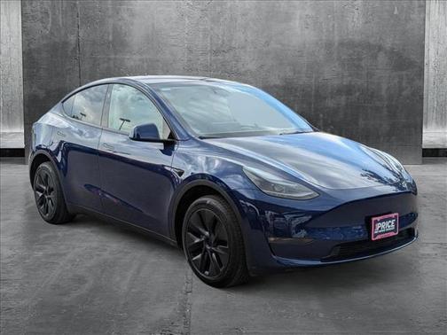 2024 Tesla Model Y Long Range Dual Motor All-Wheel Drive