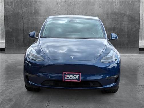 2024 Tesla Model Y Long Range Dual Motor All-Wheel Drive