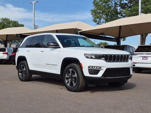 Bright White Clearcoat 2022 Jeep Grand Cherokee 4xe Base