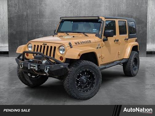 2013 Jeep Wrangler Unlimited Sahara