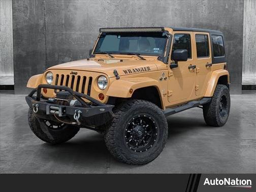 2013 Jeep Wrangler Unlimited Sahara