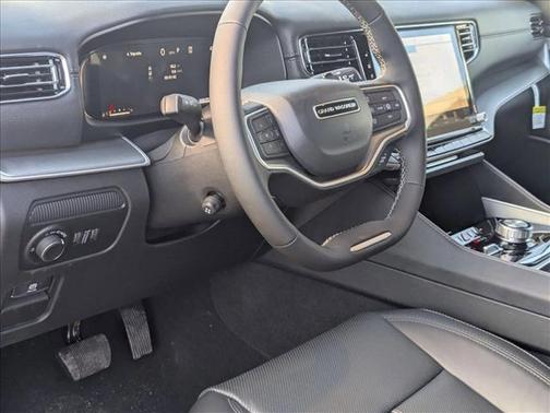 Baltic Gray Metallic Clearcoat 2026 Jeep Grand Wagoneer 4x4