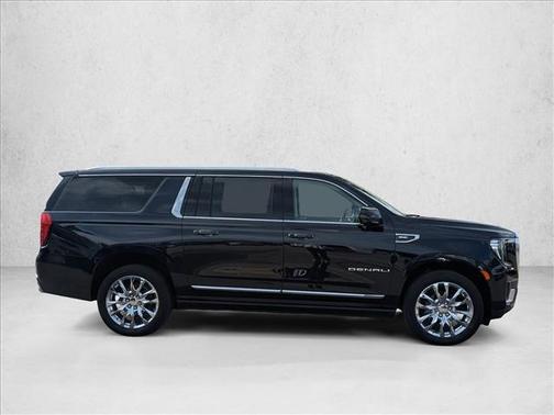 Midnight Blue Metallic 2022 GMC Yukon XL Denali