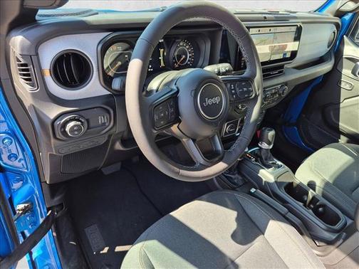 Hydro Blue Pearlcoat 2026 Jeep Gladiator Sport S