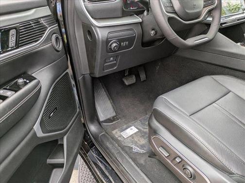 2025 Jeep Wagoneer Series II 4x4