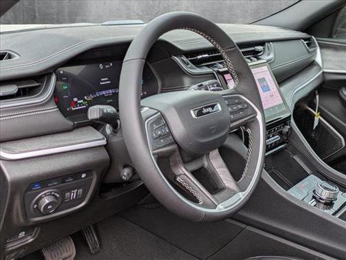 2025 Jeep Grand Cherokee 4xe Anniversary Edition