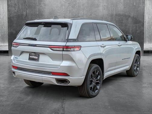 2025 Jeep Grand Cherokee 4xe Anniversary Edition