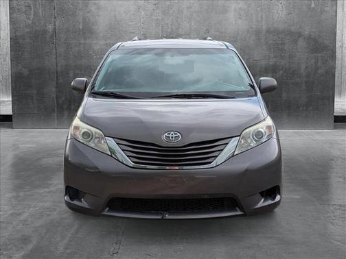 2015 Toyota Sienna LE