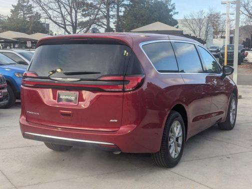 2026 Chrysler Pacifica L