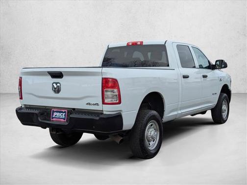 2022 RAM 2500 Tradesman Crew Cab 4x4 6'4' Box