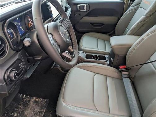 2026 Jeep Gladiator Mojave 4x4