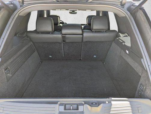 Indus Silver Metallic 2018 Land Rover Range Rover 3.0L Supercharged HSE