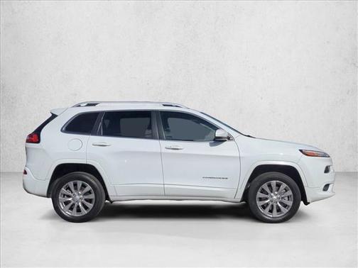 2018 Jeep Cherokee Overland