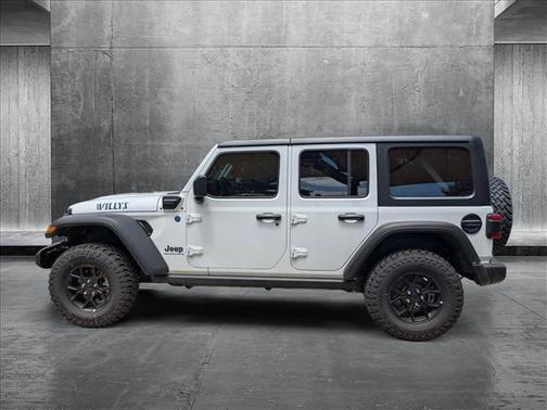 2025 Jeep Wrangler 4xe Willys