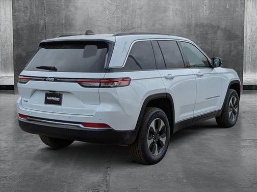 2025 Jeep Grand Cherokee 4xe Base