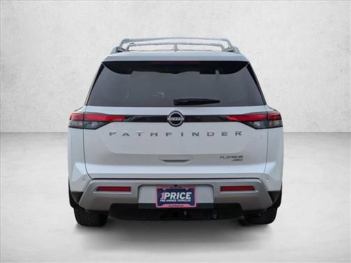 Everest White Pearl Tricoat 2025 Nissan Pathfinder Platinum 4WD