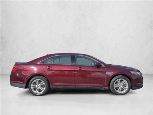 2018 Ford Taurus SEL