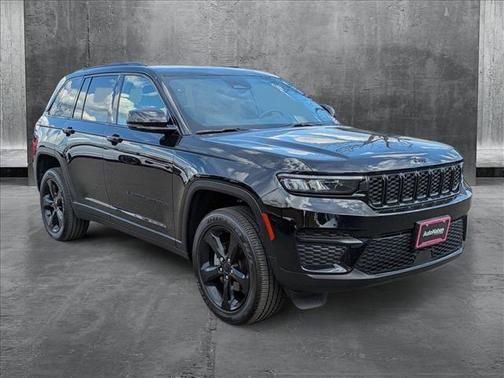 2024 Jeep Grand Cherokee Altitude