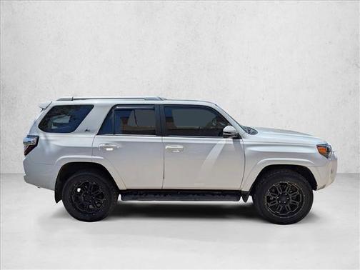 Super White 2017 Toyota 4Runner SR5 Premium