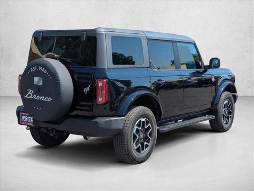 Shadow Black 2024 Ford Bronco Outer Banks