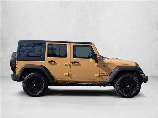 Dune 2013 Jeep Wrangler Unlimited Sport