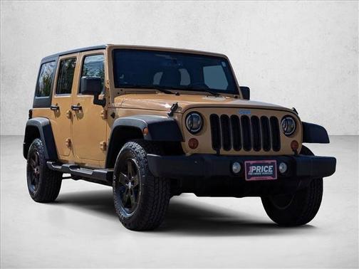 Dune 2013 Jeep Wrangler Unlimited Sport