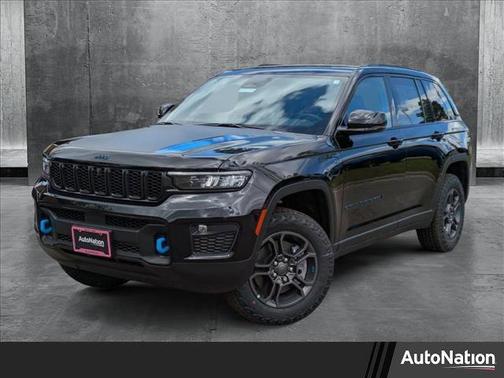 2025 Jeep Grand Cherokee 4xe Trailhawk