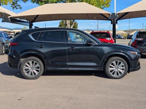 2022 Mazda CX-5 Signature