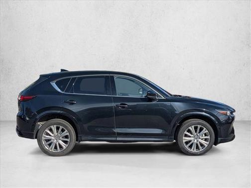 2022 Mazda CX-5 Signature