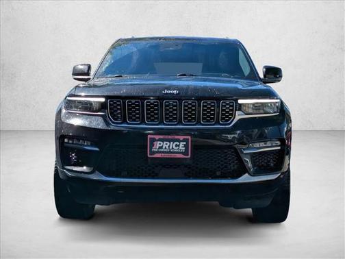 Diamond Black Crystal Pearlcoat 2022 Jeep Grand Cherokee Summit