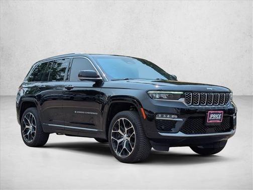 Diamond Black Crystal Pearlcoat 2022 Jeep Grand Cherokee Summit