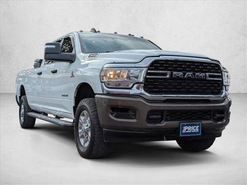 Bright White Clearcoat 2023 RAM 3500 Big Horn Crew Cab 4x4 8' Box