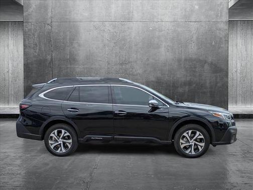2021 Subaru Outback Touring XT