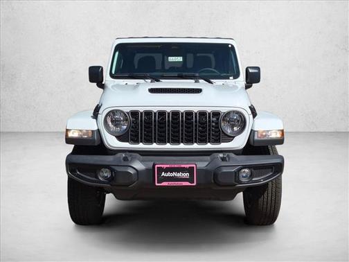 Bright White Clearcoat 2026 Jeep Gladiator Sport S