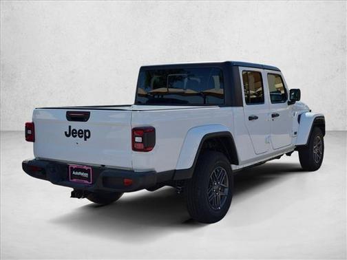Bright White Clearcoat 2026 Jeep Gladiator Sport S