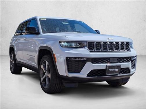 Bright White Clearcoat 2026 Jeep Grand Cherokee Limited