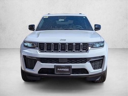 Bright White Clearcoat 2026 Jeep Grand Cherokee Limited
