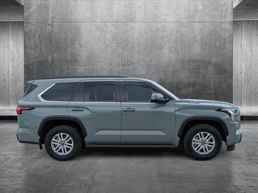 2025 Toyota Sequoia SR5