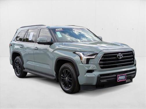 2025 Toyota Sequoia SR5