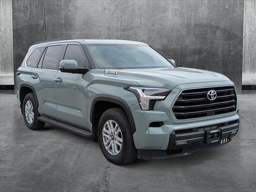 2025 Toyota Sequoia SR5